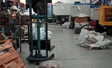 Deposito de 410 m2  Avda. Belgrano Don Torcuato - Zona Industrial 1