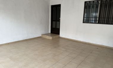 CASA EN VENTA EN COLONIAL CUMBRES