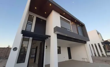 Casa en Venta en Altozano la Nueva Laguna, Gómez Palacio, Durango