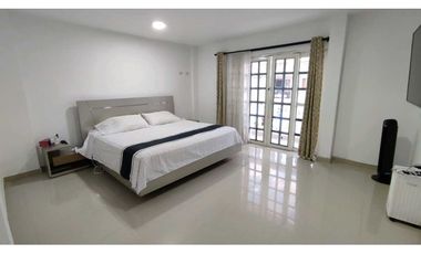 VENTA-CASA-3 PISOS-PALMIRA-ALTAMIRA