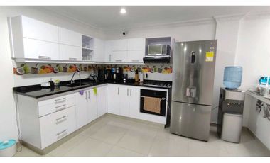 VENTA-CASA-3 PISOS-PALMIRA-ALTAMIRA