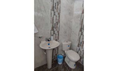 VENTA-CASA-3 PISOS-PALMIRA-ALTAMIRA