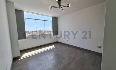 HERMOSA CASA EN VENTA EN RESIDENCIAL LAS VIÑAS DE POCOLLAY- TACNA