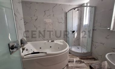 HERMOSA CASA EN VENTA EN RESIDENCIAL LAS VIÑAS DE POCOLLAY- TACNA