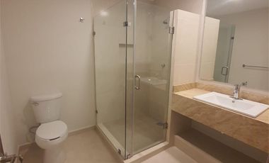 HURBAN VENDE casa con recámara en planta baja al norte en coto.