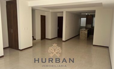 HURBAN VENDE casa con recámara en planta baja al norte en coto.