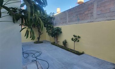 HURBAN VENDE casa Amplia al surponiente de Aguascalientes.