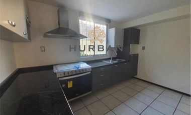 HURBAN VENDE casa Amplia al surponiente de Aguascalientes.