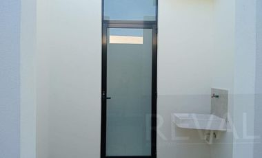 Casa a estrenar en Venta en Zibatá con Estudio y Sala de Tv independientes