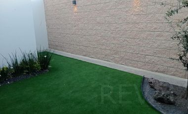 Casa a estrenar en Venta en Zibatá con Estudio y Sala de Tv independientes