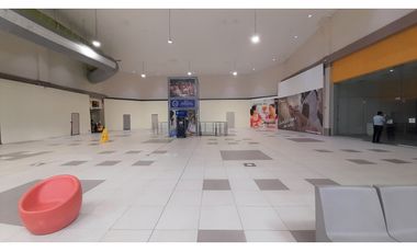Alquilo Local en Megamall # 2165 lad