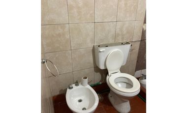 GRANADERO BAIGORRIA /VENTA DE CASA/ BARRIO SAN FERNANDO