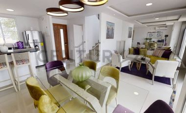 EAJB VENTA CASA DE ESTRENO EN URB. CITTAVENTO II