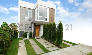EAJB VENTA CASA DE ESTRENO EN URB. CITTAVENTO II