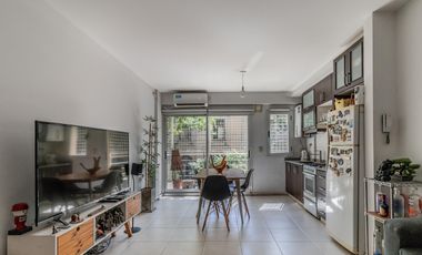 Departamento · 2 Ambientes · Piscina · Machain 4100 · Saavedra
