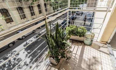 Departamento · 2 Ambientes · Piscina · Machain 4100 · Saavedra