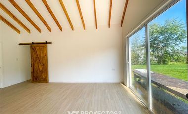 Casa en Arriendo en Alvaro Casanova, La reina