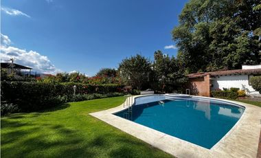 CASA EN VENTA / OPORTUNIDAD DE COMPRA/ EN OBRA NEGRA /  EN CONDOMINIO