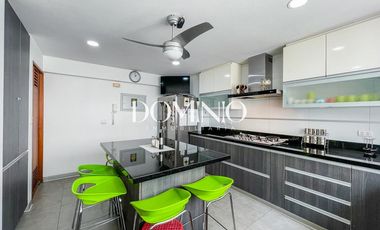 Departamento dúplex remodelado - Surco límite con San Borja