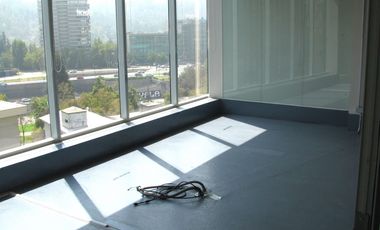 ARRIENDO Oficina habilitada de 309,85 m2, Metro Pedro de Valdivia