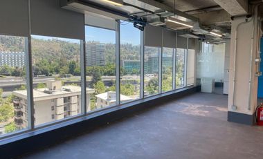 ARRIENDO Oficina habilitada de 309,85 m2, Metro Pedro de Valdivia
