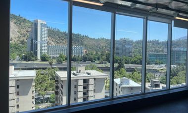 ARRIENDO Oficina habilitada de 309,85 m2, Metro Pedro de Valdivia