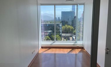 ARRIENDO Oficina habilitada de 201,23 m2, Metro Pedro de Valdivia