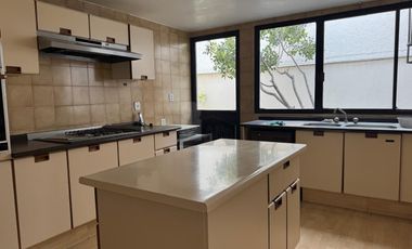 Venta casa en la herradura de 550m2