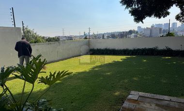 Venta casa en la herradura de 550m2