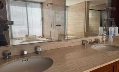 Venta casa en la herradura de 550m2