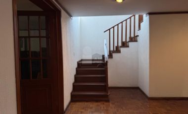 Venta casa en la herradura de 550m2