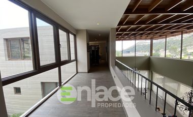 Hermosa y moderna casa de Campo a la Venta en Condominio La Quebrada (Cieneguilla) Etapa 1