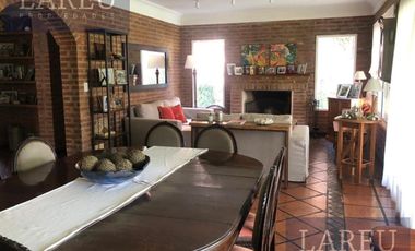 Casa en  La Delfina, Pilar
