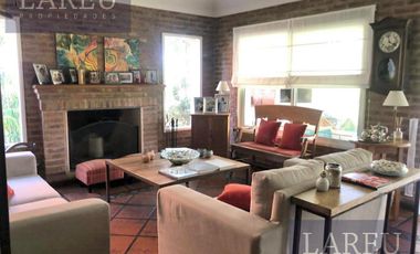 Casa en  La Delfina, Pilar