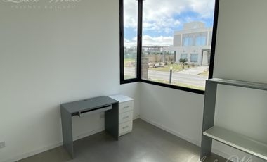 Casa en venta en Lagos de Canning