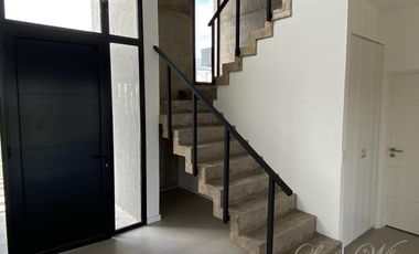 Casa en venta en Lagos de Canning