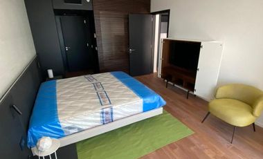 VENTA DEPARTAMENTO SUITE 2 AMBIENTES AMOBLADA  CON   COCHERA EN SLS  PUERTO MADERO APTO PROFESIONAL
