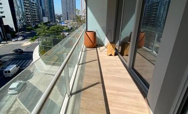 VENTA DEPARTAMENTO SUITE 2 AMBIENTES AMOBLADA  CON   COCHERA EN SLS  PUERTO MADERO APTO PROFESIONAL