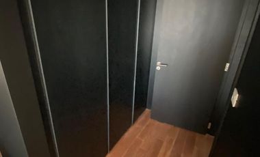 VENTA DEPARTAMENTO SUITE 2 AMBIENTES AMOBLADA  CON   COCHERA EN SLS  PUERTO MADERO APTO PROFESIONAL
