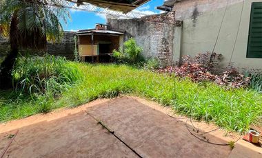 Departamento en avenida Tambor de Tacuarí y avenida Jauretche