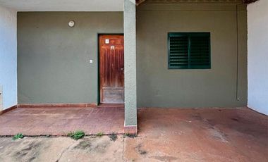 Departamento en avenida Tambor de Tacuarí y avenida Jauretche