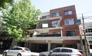 Excelente departamento en venta apto credito en San isidro - 2 dorm -PB c/ jardin