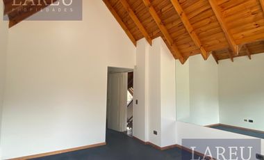 Casa en La Delfina, Pilar