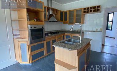 Casa en La Delfina, Pilar