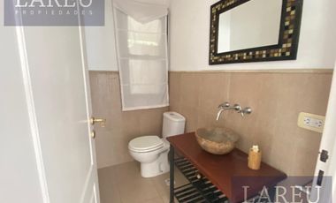 Casa en La Delfina, Pilar