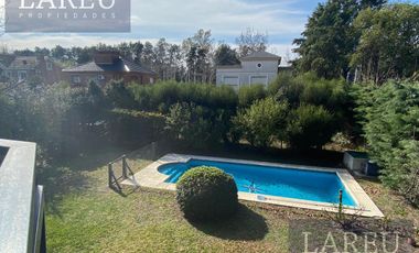 Casa en La Delfina, Pilar