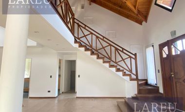 Casa en La Delfina, Pilar