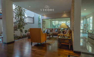 CASA EN VENTA EN PUERTA DE HIERRO, ZONA DIAMANTE, ZAPOPAN
