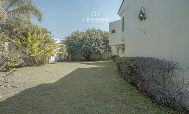 CASA EN VENTA EN PUERTA DE HIERRO, ZONA DIAMANTE, ZAPOPAN
