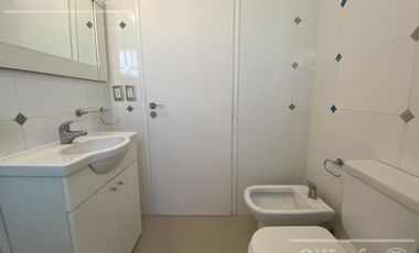 Casa en Venta de cuatro ambientes con piscina en Altos de Hudson II, Hudson, Berazategui